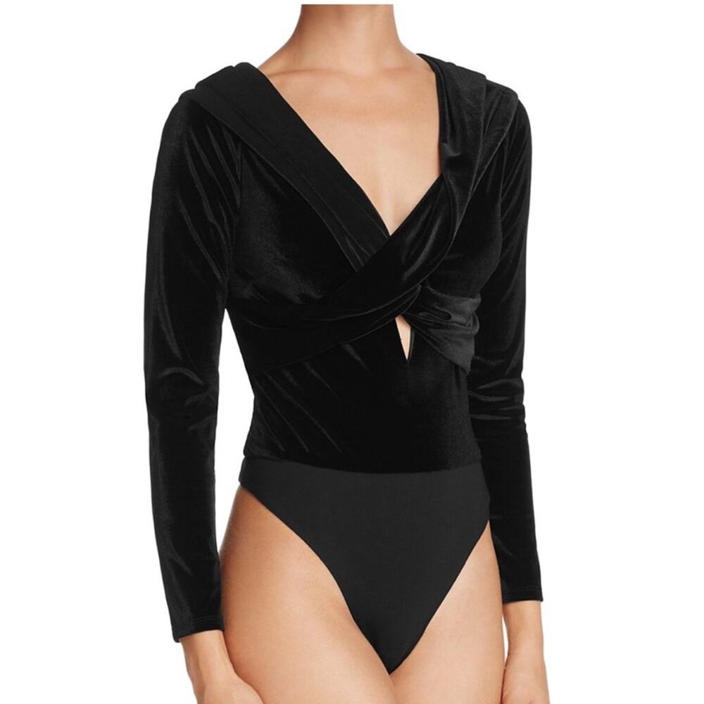 NWT Kendall & Kyle Black Velvet Bodysuit Cutout Long Sleeve Dressy Small